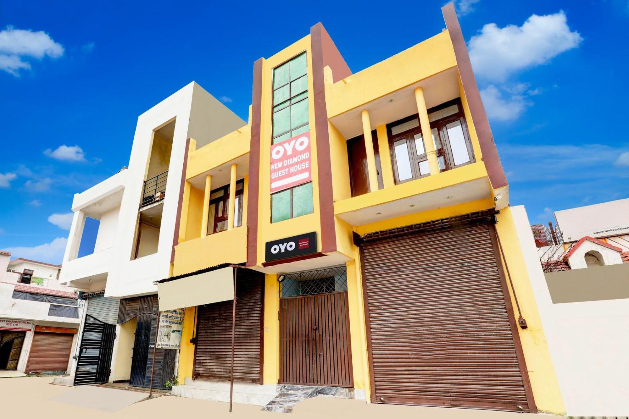 Spot On New Diamond Guest House Rudrapur Екстер'єр фото